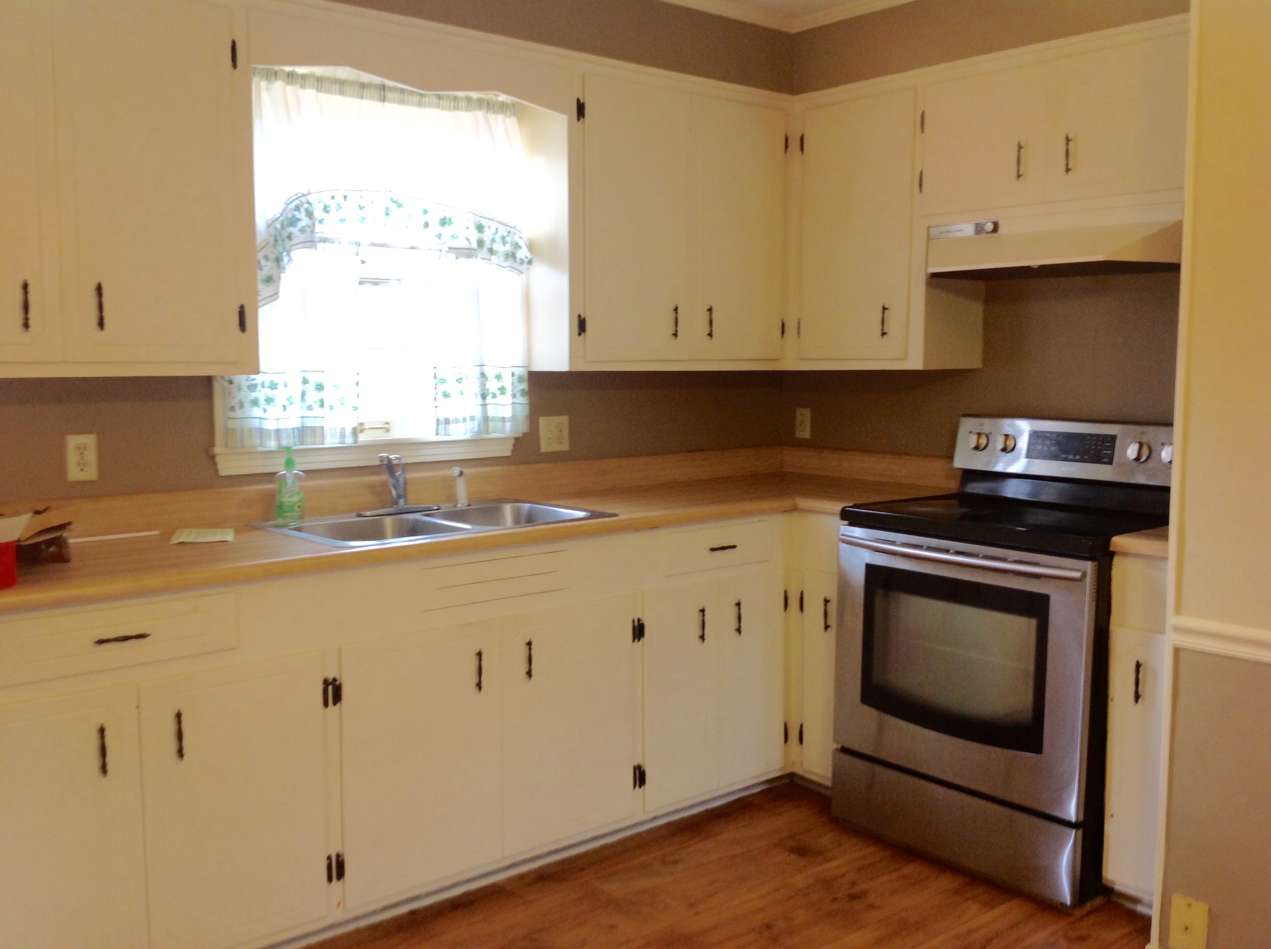 281 Hwy 44, Russellville, AL 35654