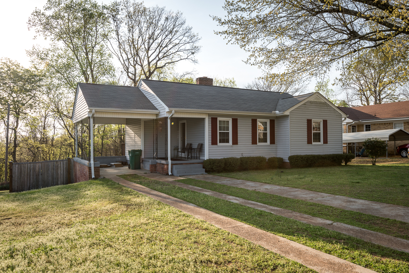 1913 Crestline Ave., Sheffield, AL 35660
