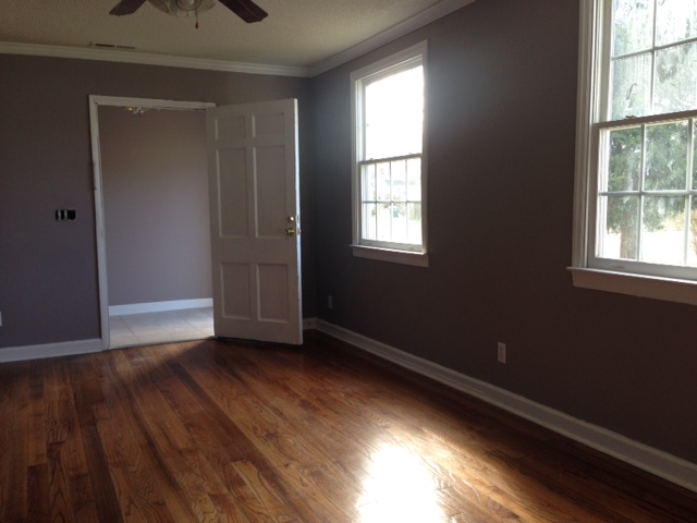 1402 PARSONS ST, Sheffield, AL 35660