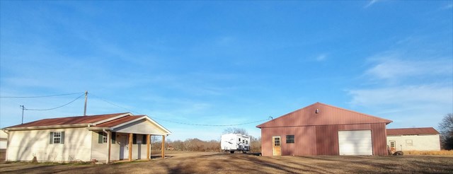 3700 Hatton School Rd, Muscle Shoals, AL 35661