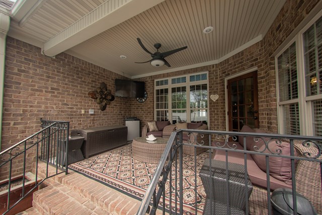 602 Cambridge Cr, Muscle Shoals, AL 35661