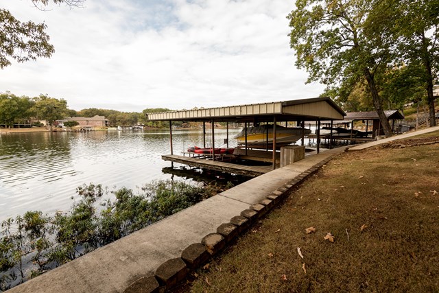 75 Virginia Shores, Muscle Shoals, AL 35661