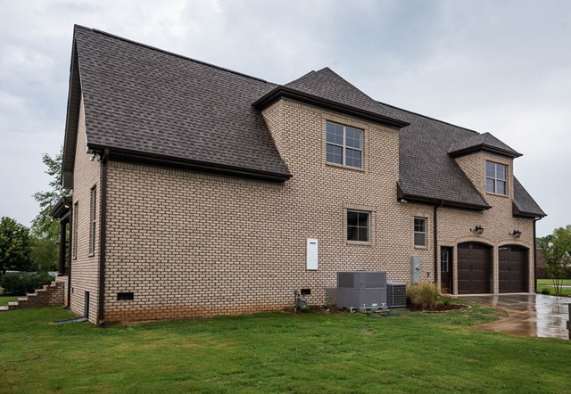 3433 Cypress Lane, Muscle Shoals, AL 35661