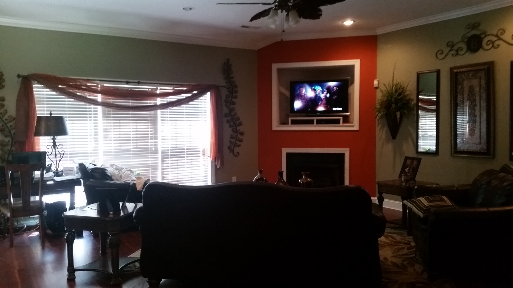 866 Pilgrim Rd, Tuscumbia, AL 35674