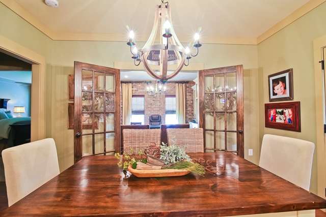 127 Jeff Dr, Tuscumbia, AL 35674