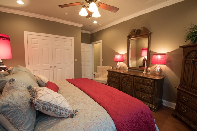 246 Maclin Cr, Tuscumbia, AL 35674