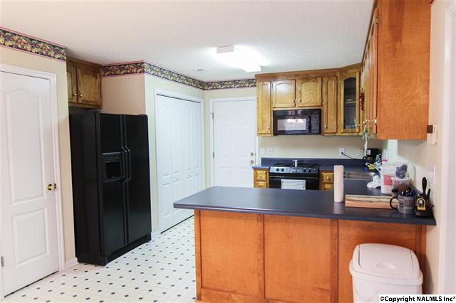 121 Yellow Poplar Lane, Harvest, AL 35749