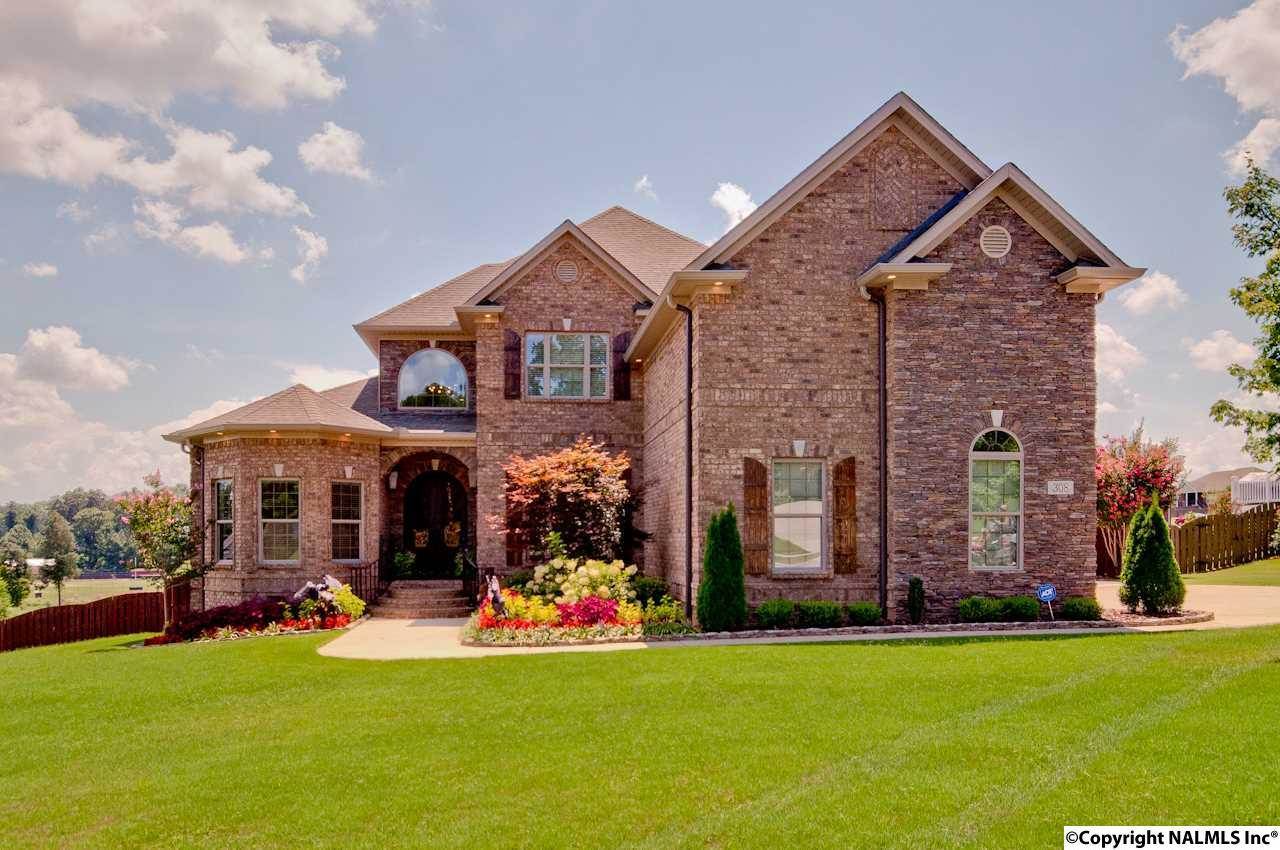 308 Cedar Trail Lane, Harvest, AL 35749