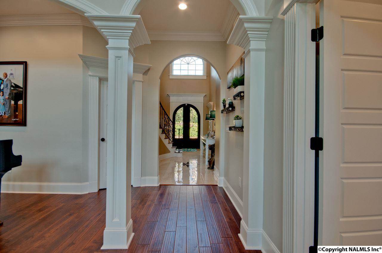 308 Cedar Trail Lane, Harvest, AL 35749