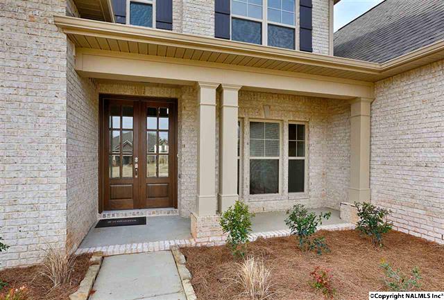 209 Coach Lamp Drive, Madison, AL 35758