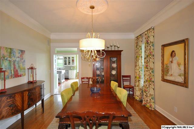 2902 DAVENPORT DR, Hampton Cove, AL 35763