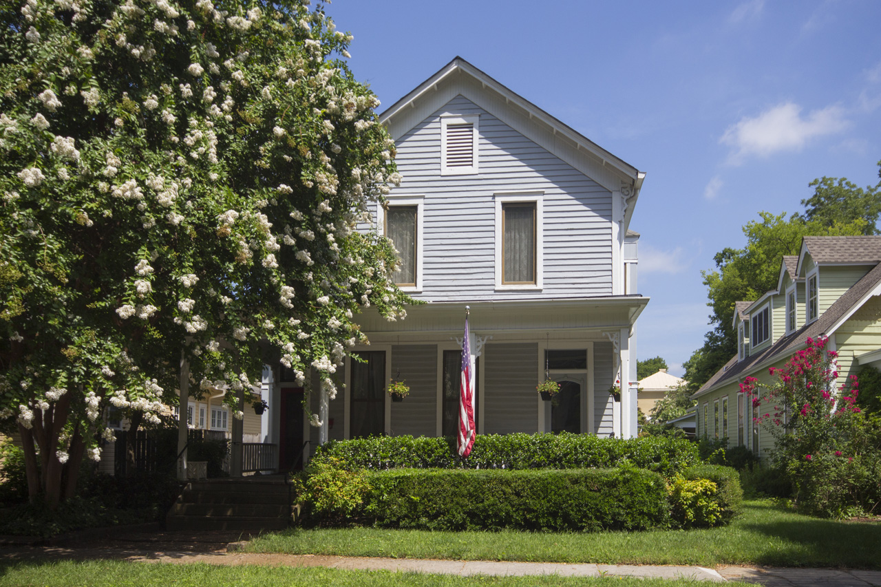 411 EUSTIS AVE, Huntsville, AL 35801