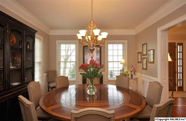 75 Ledge View Drive, Huntsville, AL 35802