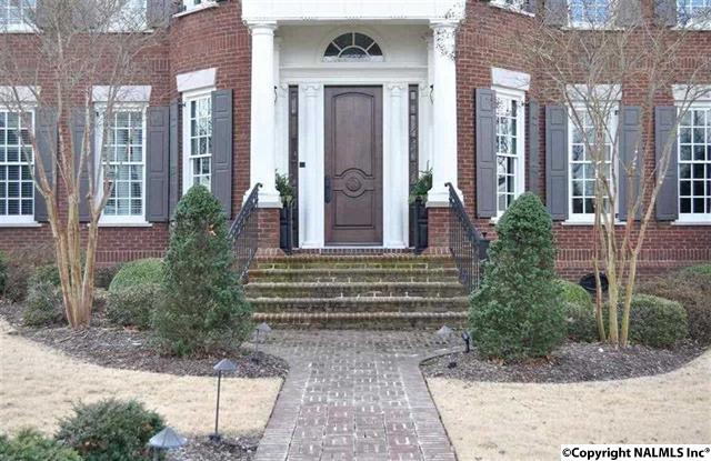 2 Ledge View Drive, Huntsville, AL 35802
