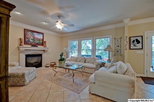 11029 Everest Circle, Huntsville, AL 35803