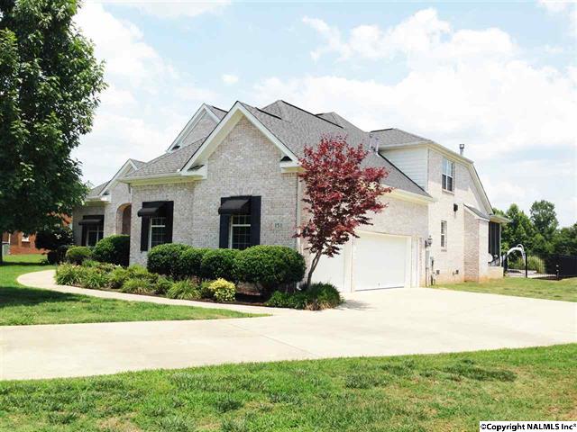 151 BREAK WATER DR NE, Huntsville, AL 35811