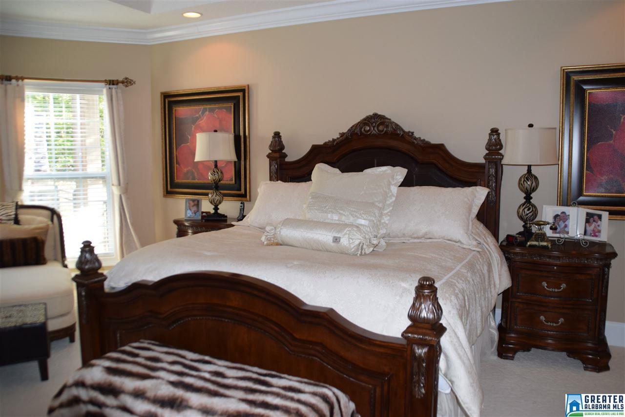 208 MEADOW CREEK RD, Glencoe, AL 35905