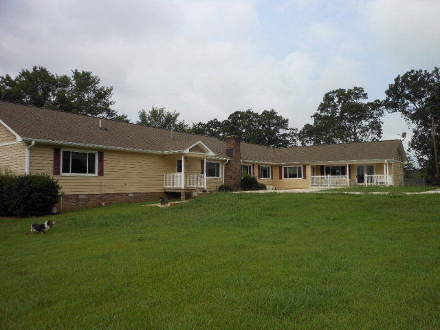 645 County Rd 131, Cedar Bluff, AL 35959