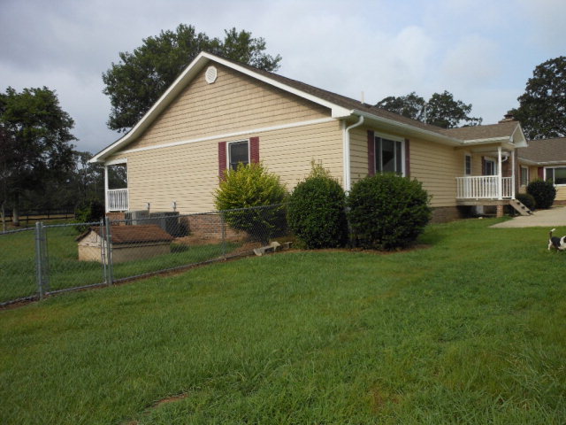 645 County Rd 131, Cedar Bluff, AL 35959