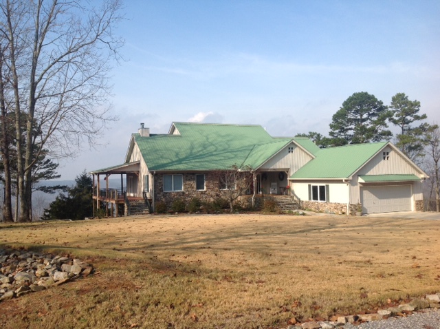 972Loper Lane, Guntersville, AL 35976