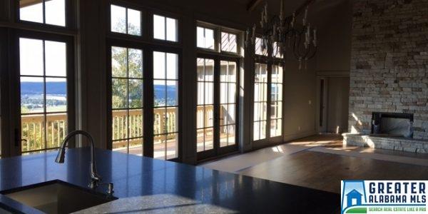 5039 HWY 79, Guntersville, AL 35976