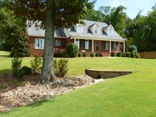 1501 Riley Road, Guntersville, AL 35976