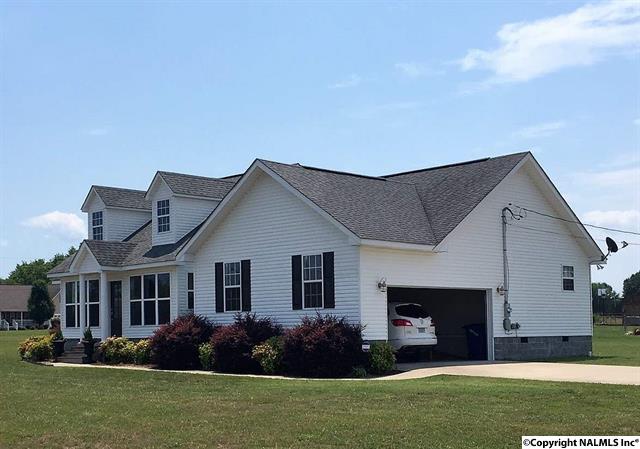 17 Mandi Lane, Rainsville, AL 35986