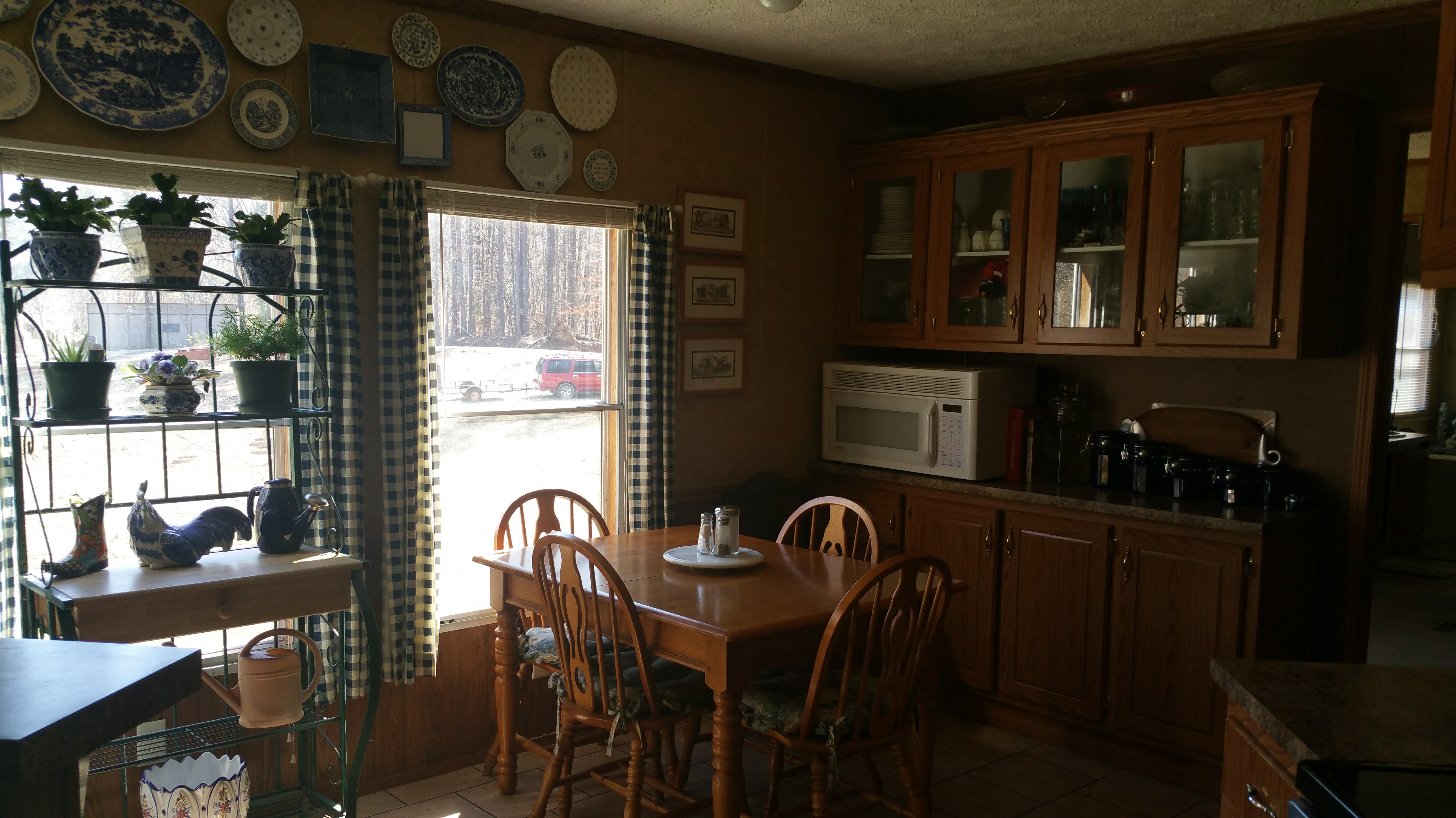 337 Coosa Ridge Rd, Deatsville, AL 36022