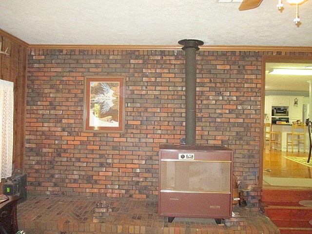 2134 Co. Rd. 66, Deatsville, AL 36022
