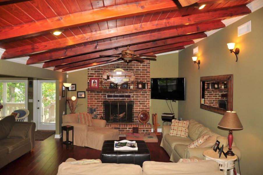 2345 Real Island Road, Equality, AL 36026