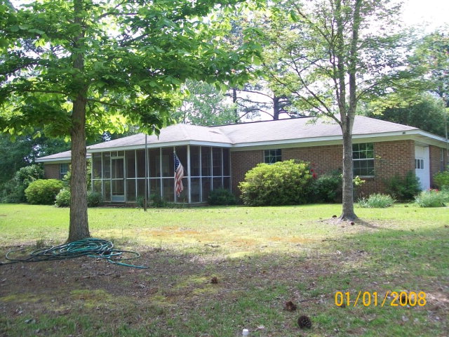 85 Pleasant Hill Road, Eufaula, AL 36027