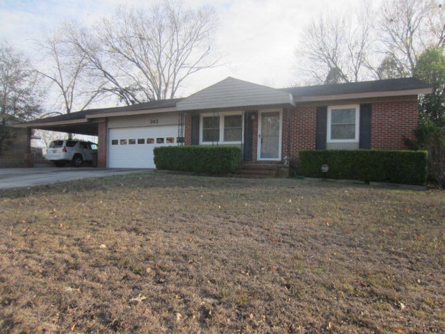 343 Azalea Dr, Eufaula, AL 36027
