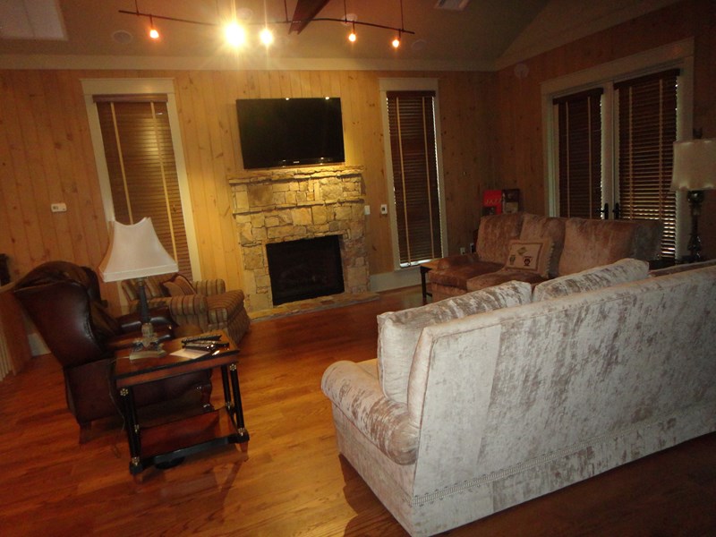 001 Sunset Blvd., Eufaula, AL 36027