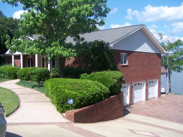 316 Pebble Beach Drive, Eufaula, AL 36027