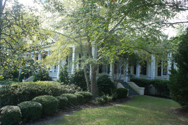 823 Barbour Street, Eufaula, AL 36027