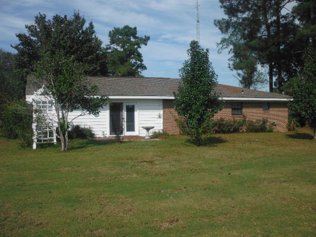 1055 Glenwood Road, Goshen, AL 36035