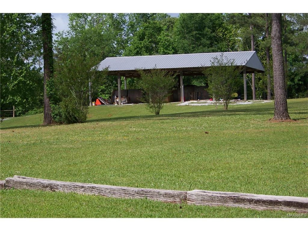 79 CO ROAD 62 Road, Letohatchee, AL 36047