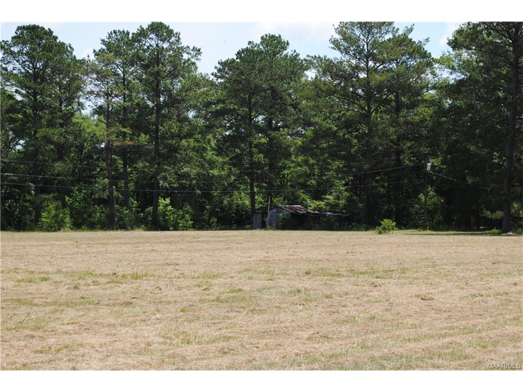 701 Barnes Road, Pike Road, AL 36064