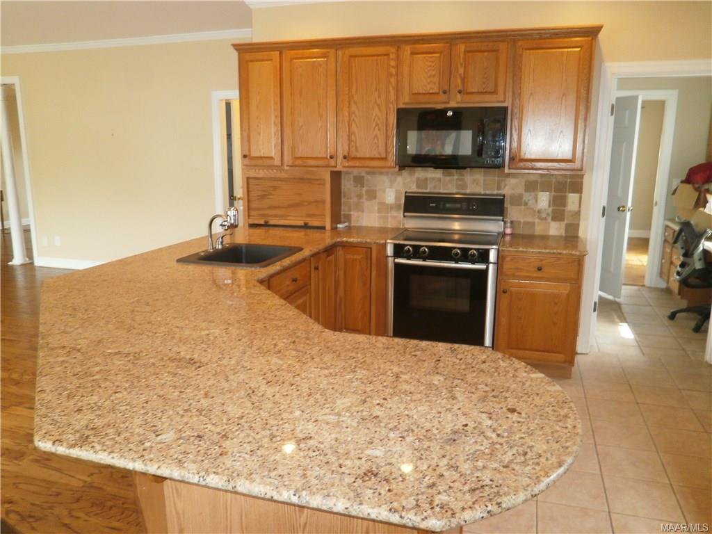 177 W Farmington Trace, Pike Road, AL 36064