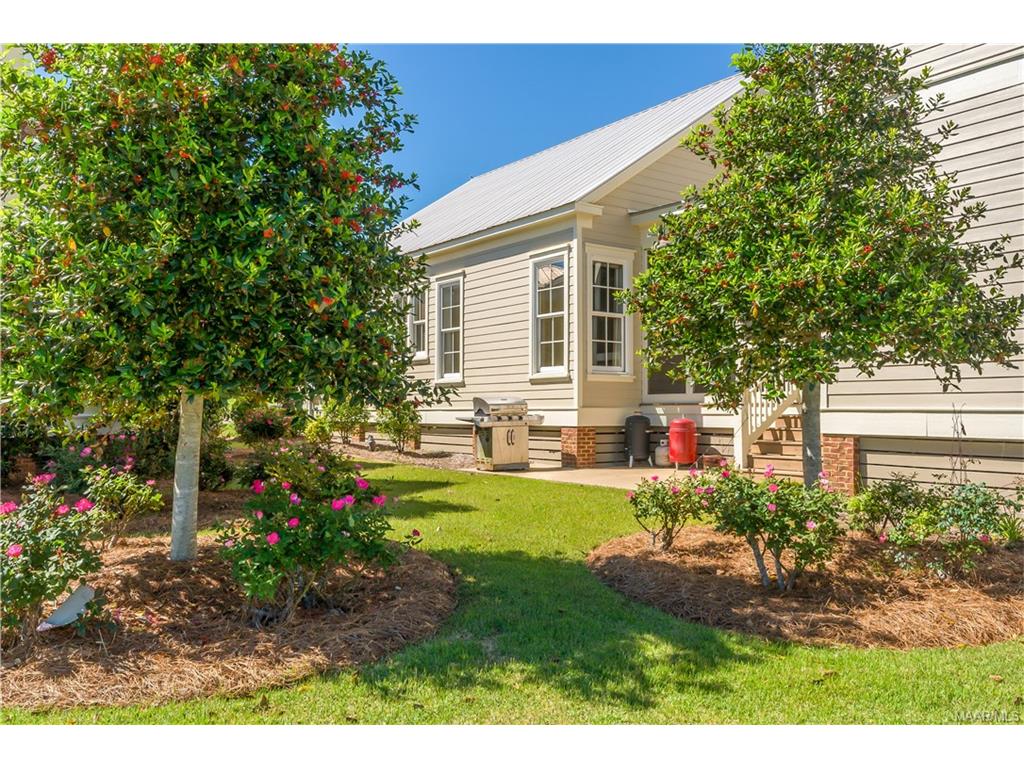 135 Waters View Drive, Pike Road, AL 36064