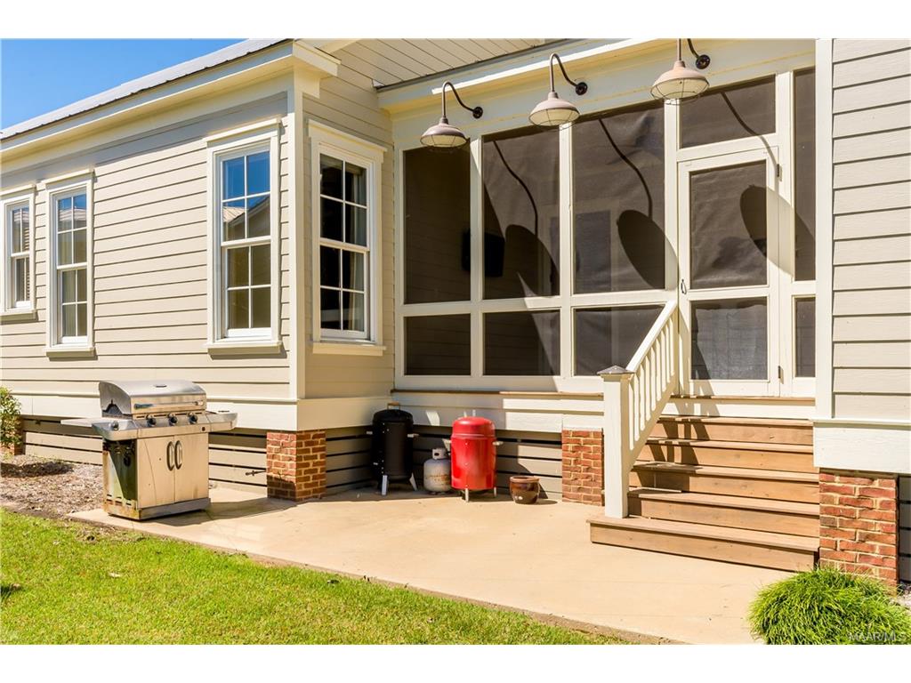 135 Waters View Drive, Pike Road, AL 36064
