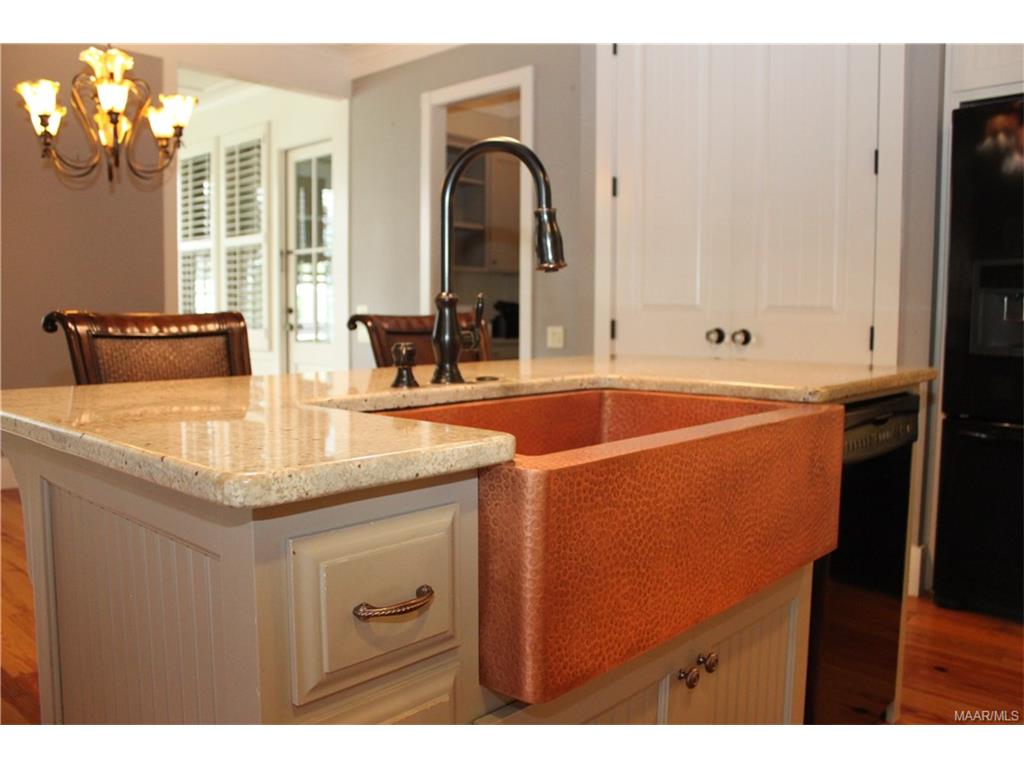 13 Avenue Of The Waters ., Pike Road, AL 36064