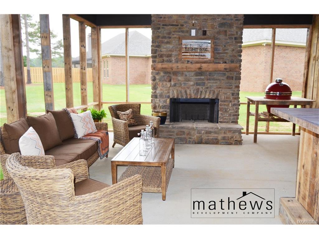 9149 Crescent Lodge Drive, Pike Road, AL 36064