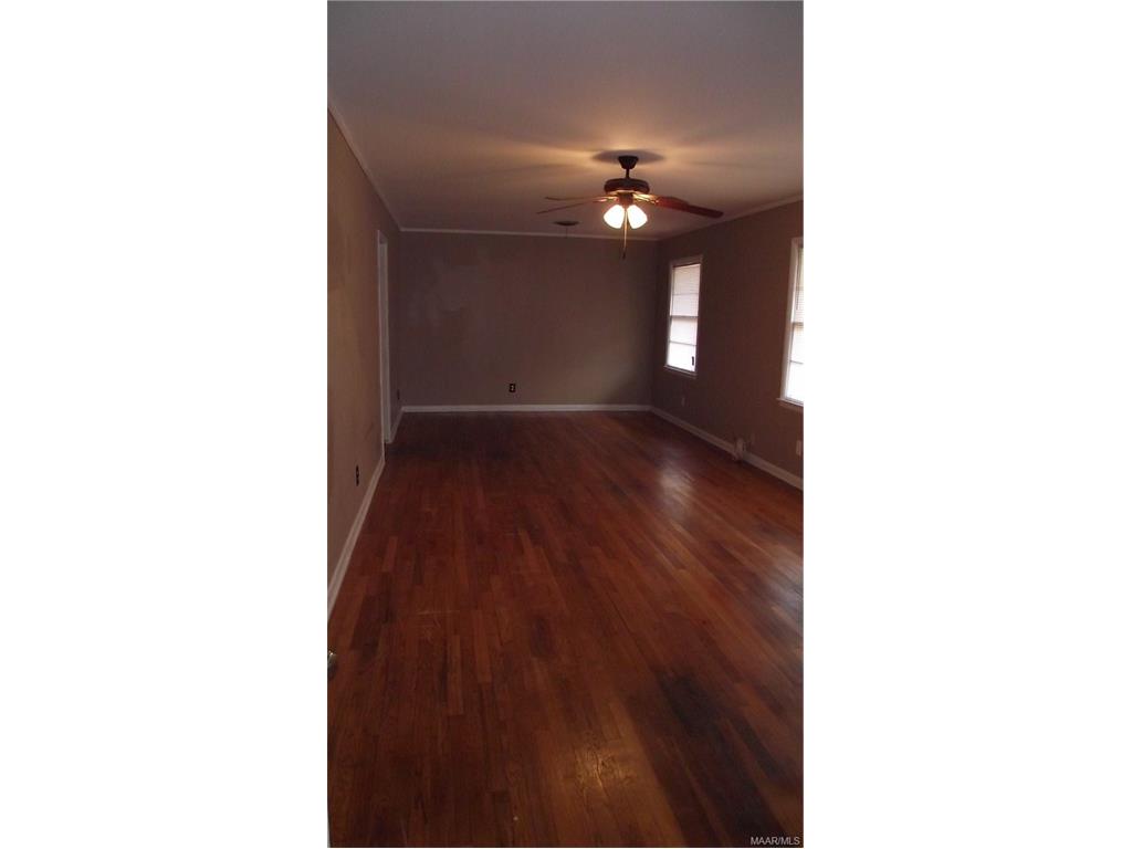 1003 Geneva Street, Prattville, AL 36066