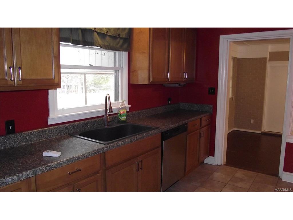 1003 Geneva Street, Prattville, AL 36066
