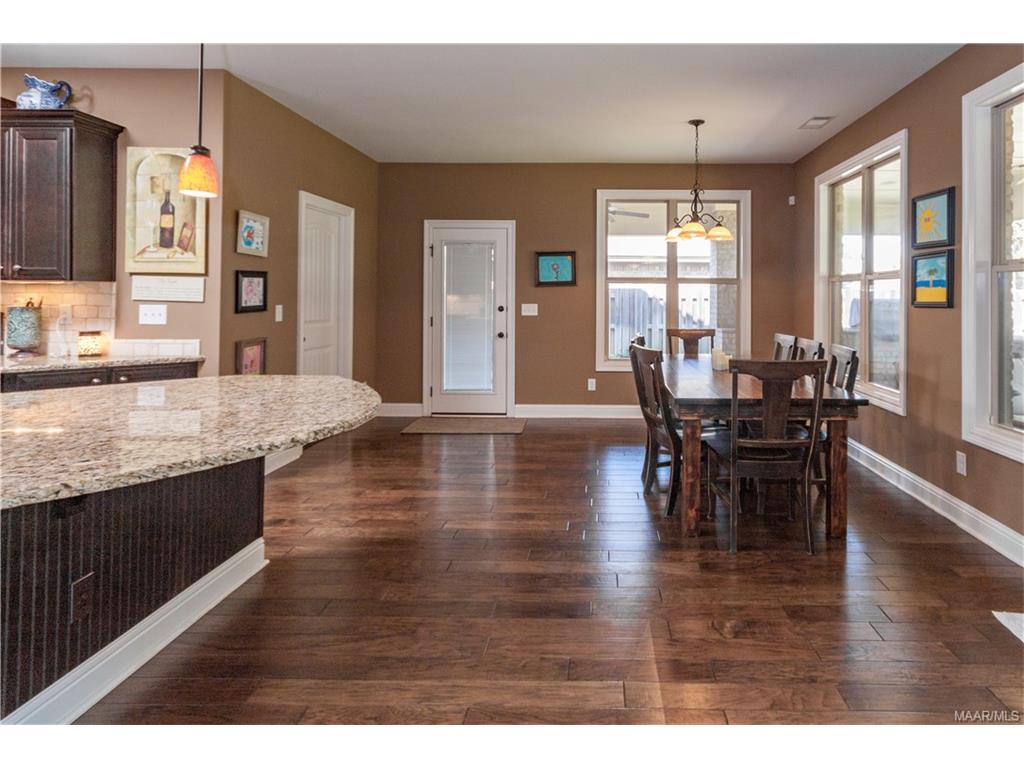 1738 Meadowbrook Drive, Prattville, AL 36066