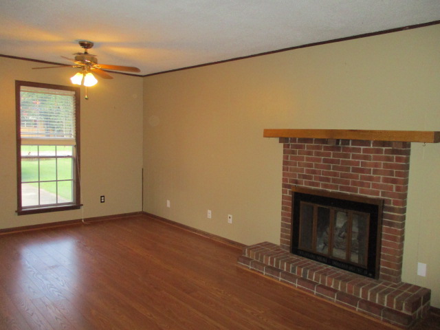 107 W Teri CtPrattville, AL, 36066Autauga County