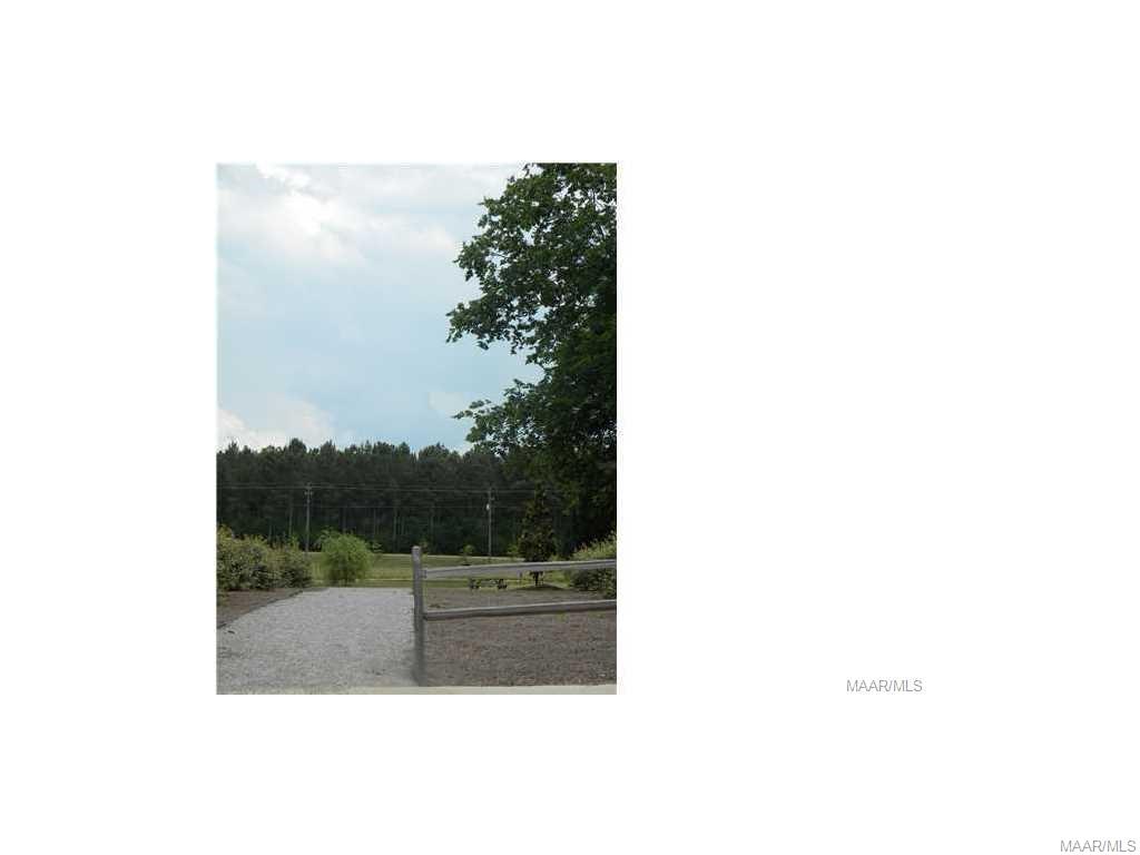 716 Buena Vista Loop, Prattville, AL 36067
