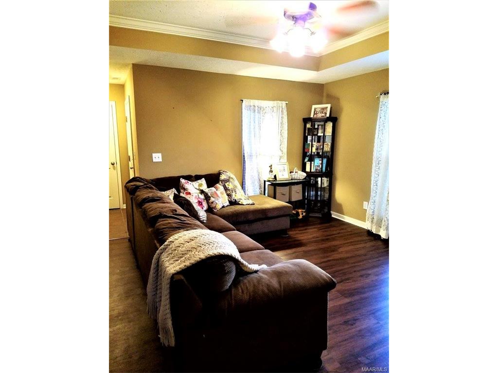 740 Buena Vista Loop, Prattville, AL 36067