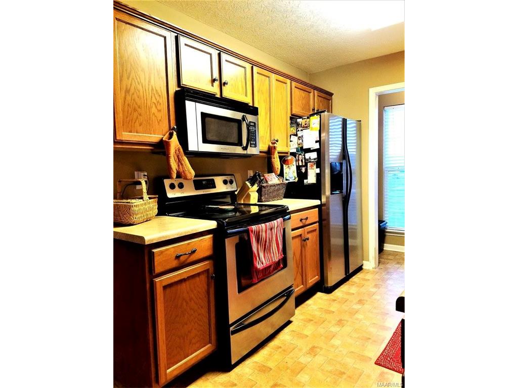 740 Buena Vista Loop, Prattville, AL 36067